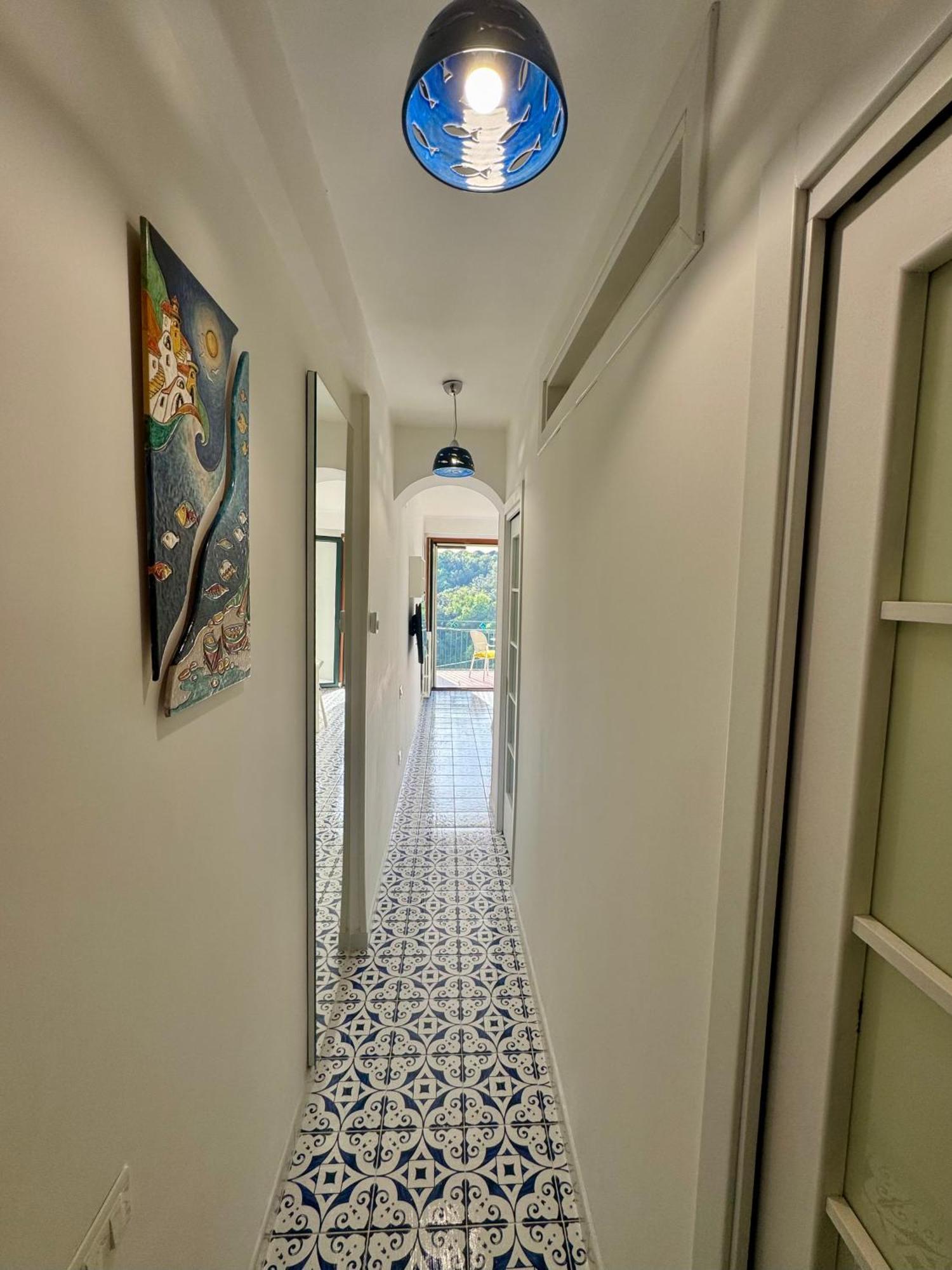 Апартаменты Panoramic Flat Amalfi Coast - Sea View 1 Виетри Номер фото